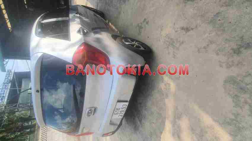 Cần bán gấp xe Kia Morning 1.0 MT 2016 màu Bạc