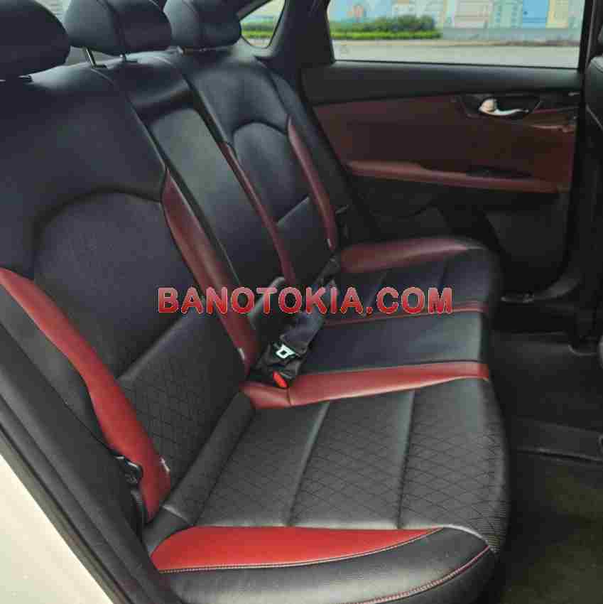 Bán Kia Cerato 2.0 AT Premium, màu Trắng, Máy xăng, 2021