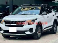 Cần bán gấp xe Kia Seltos Luxury 1.6 AT 2023 màu Trắng