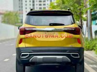 Cần bán xe Kia Seltos Premium 1.4 AT màu Vàng 2022