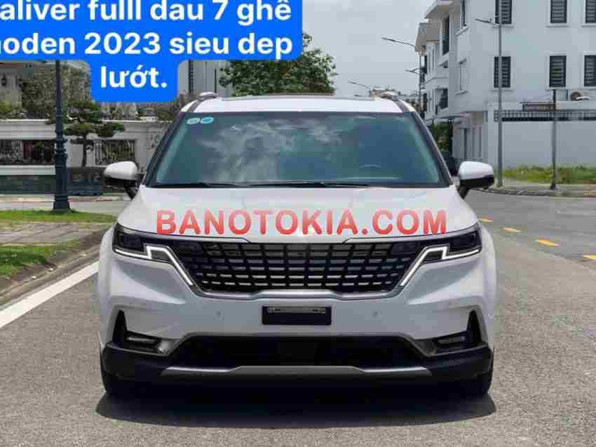 Cần bán gấp xe Kia Carnival Signature 2.2D năm 2022, màu Trắng, Số tự động