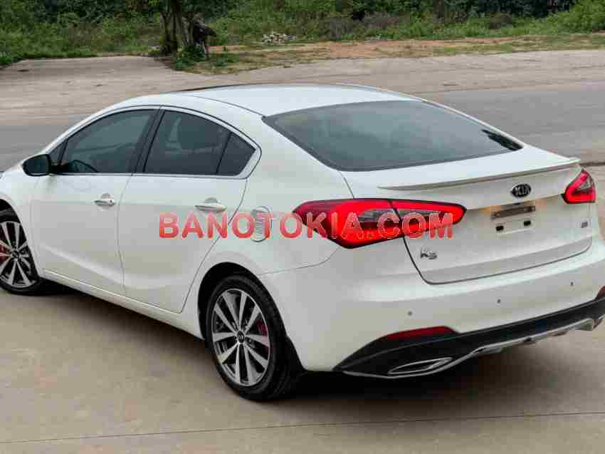 Cần bán gấp xe Kia K3 2.0 AT năm 2015, màu Trắng, Số tự động