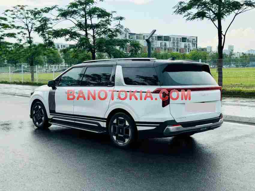 Kia Carnival Signature 2.2D năm 2024 cần bán