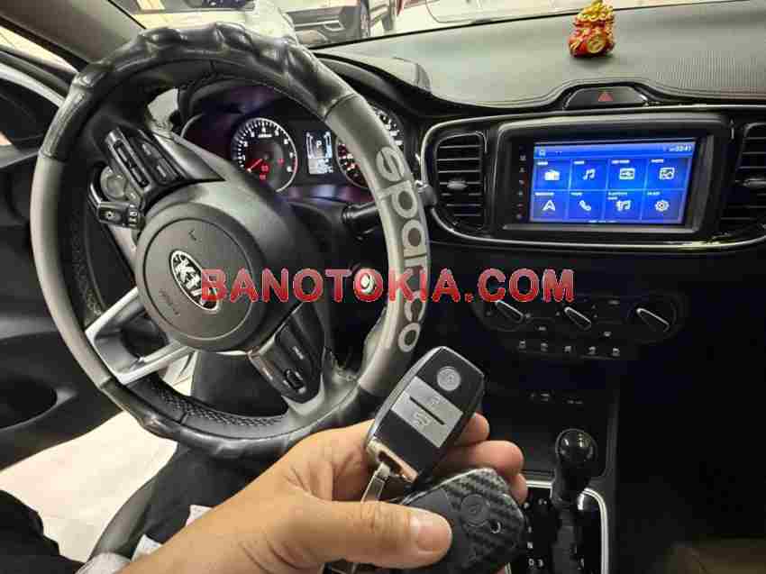 Cần bán Kia Soluto 1.4 AT Luxury đời 2020