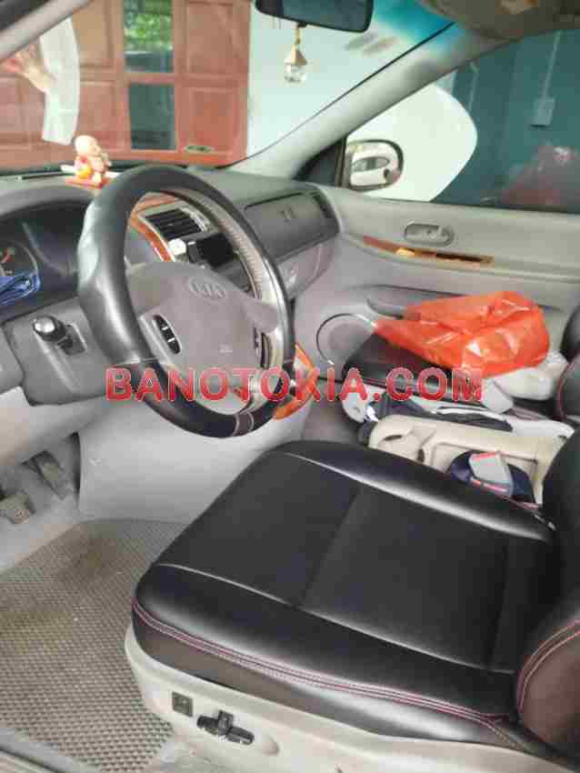 Cần bán gấp Kia Carnival GS 2.5 MT 2006 - Xe đẹp - Giá tốt