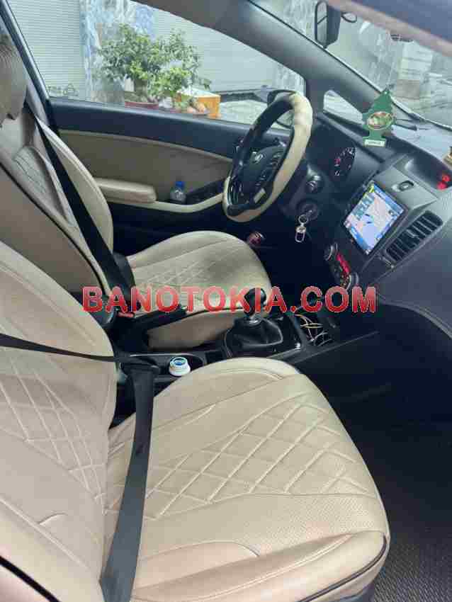 Cần bán xe Kia Cerato Số tay 2016