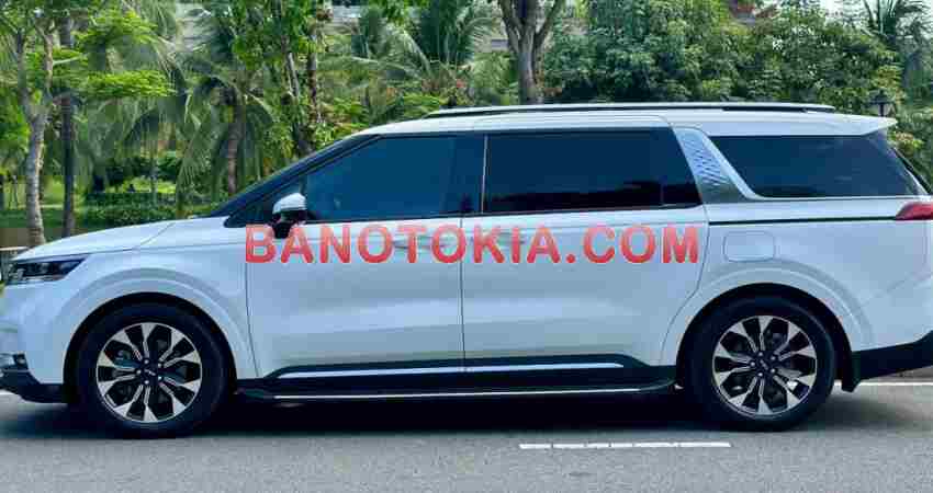 Cần bán xe Kia Carnival Signature 2.2D sx 2022