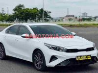 Cần bán gấp xe Kia K3 Luxury 1.6 AT 2022 màu Trắng