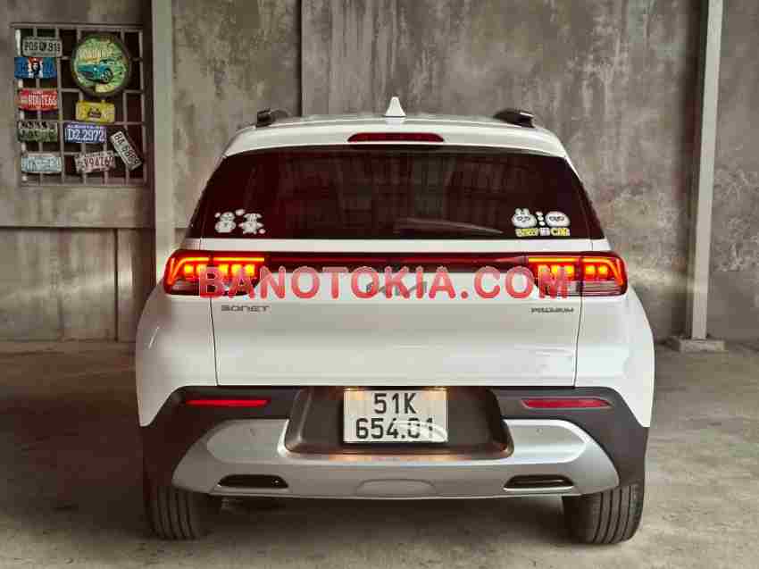 Cần bán gấp xe Kia Sonet Premium 1.5 AT 2022 màu Trắng