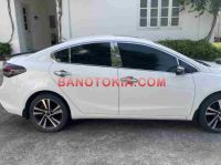 Cần bán xe Kia Cerato 2.0 AT màu Trắng 2018