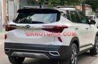 Cần bán gấp Kia Seltos Premium 1.4 AT đời 2020, màu Trắng