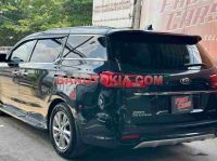 Cần bán gấp xe Kia Sedona 2.2 DAT Luxury năm 2019, màu Ghi, Số tự động