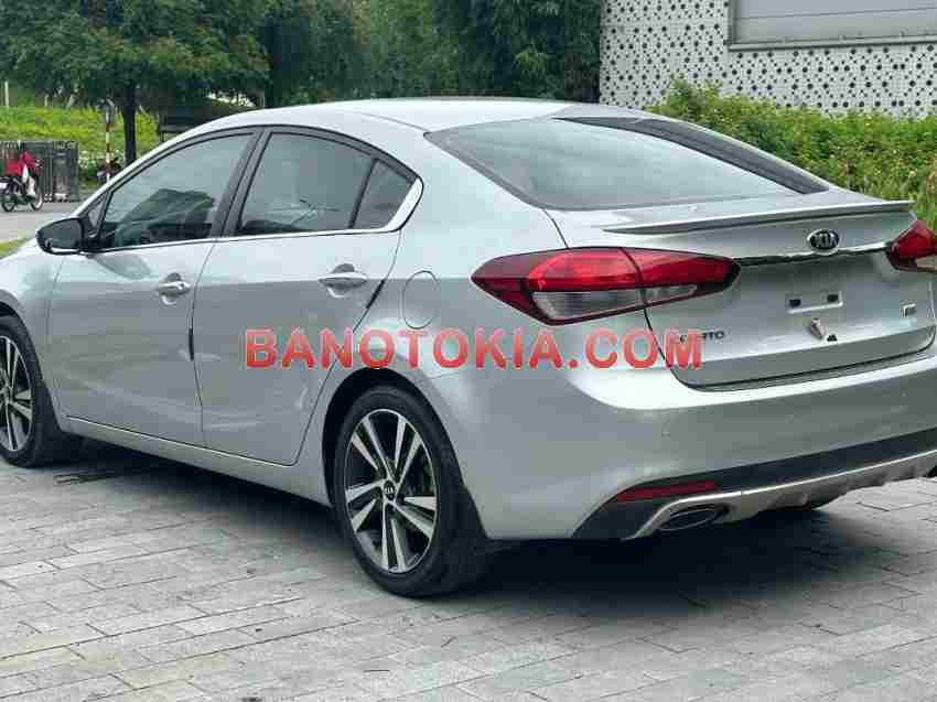 Cần bán xe Kia Cerato 1.6 AT năm 2018 màu Ghi cực đẹp