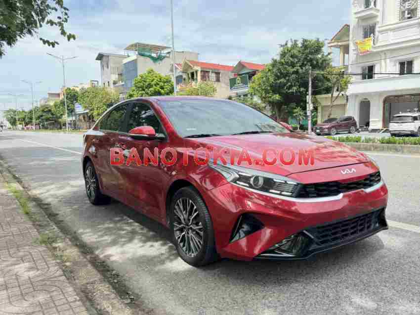Bán Kia K3 Luxury 1.6 AT, màu Đỏ, Máy xăng, 2022