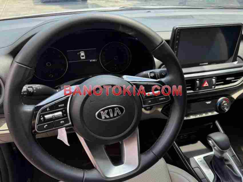 Cần bán gấp xe Kia Cerato 1.6 AT Luxury năm 2019, màu Trắng, Số tự động