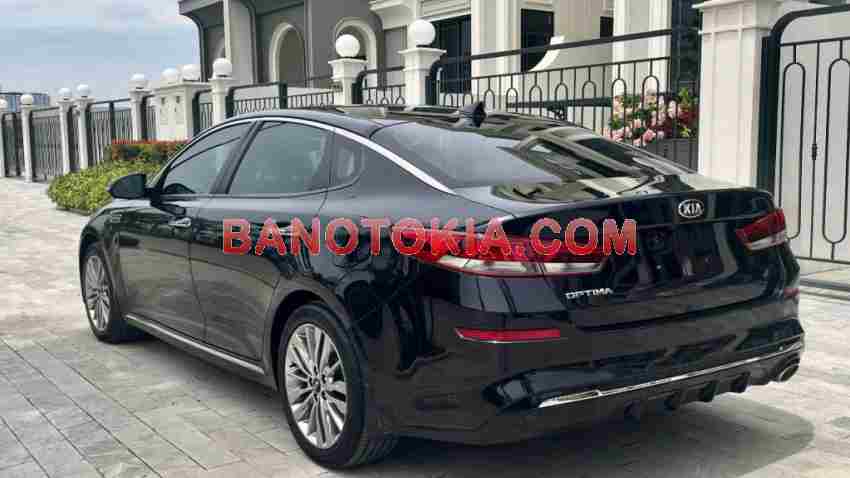 Cần bán gấp Kia Optima 2.0 AT 2019 - Xe đẹp - Giá tốt