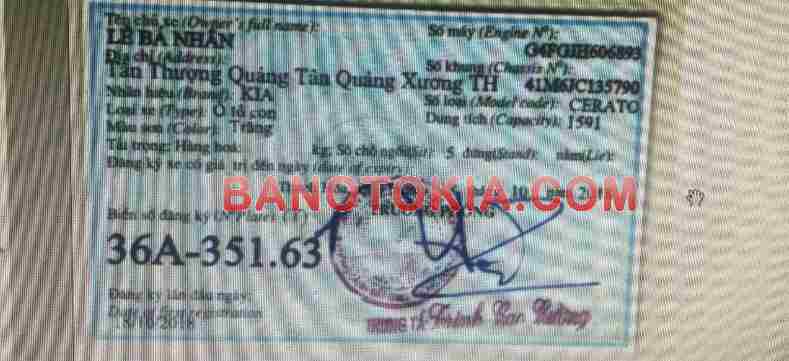 Cần bán xe Kia Cerato 1.6 MT năm 2018 màu Trắng cực đẹp