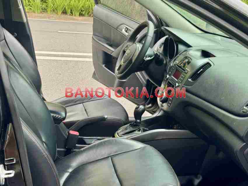 Cần bán xe Kia Cerato 1.6 AT năm 2011 màu Đen cực đẹp