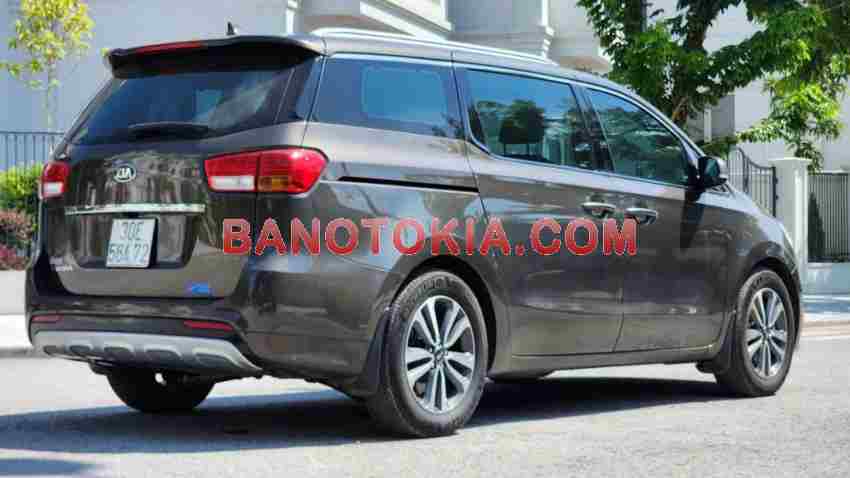 Cần bán gấp Kia Sedona 3.3L GATH 2016 - Xe đẹp - Giá tốt