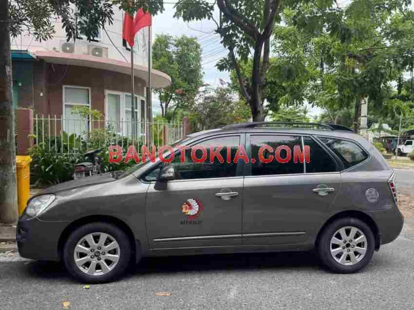 Cần bán gấp xe Kia Carens LX 1.6 MT 2010 màu Ghi