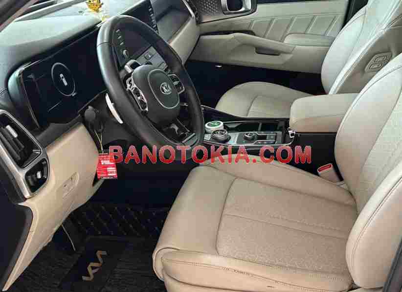 Cần bán gấp xe Kia Sorento Signature 2.2 AT AWD 2022 màu Đen