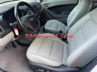 Cần bán gấp xe Kia K3 2.0 AT 2016 màu Trắng