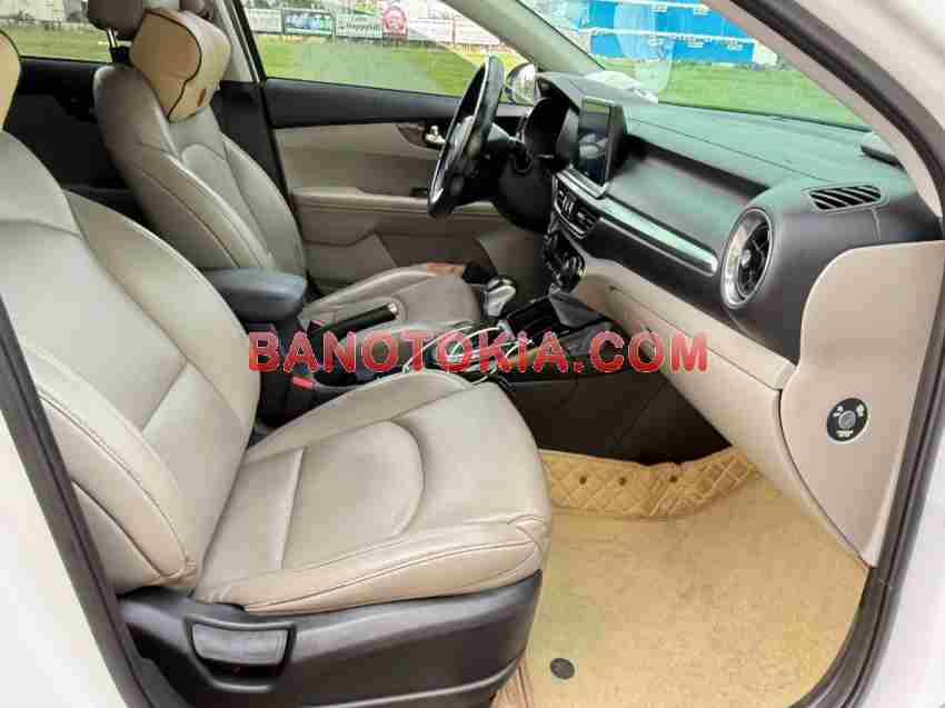 Bán Kia Cerato 1.6 AT Luxury đời 2021 xe đẹp - giá tốt