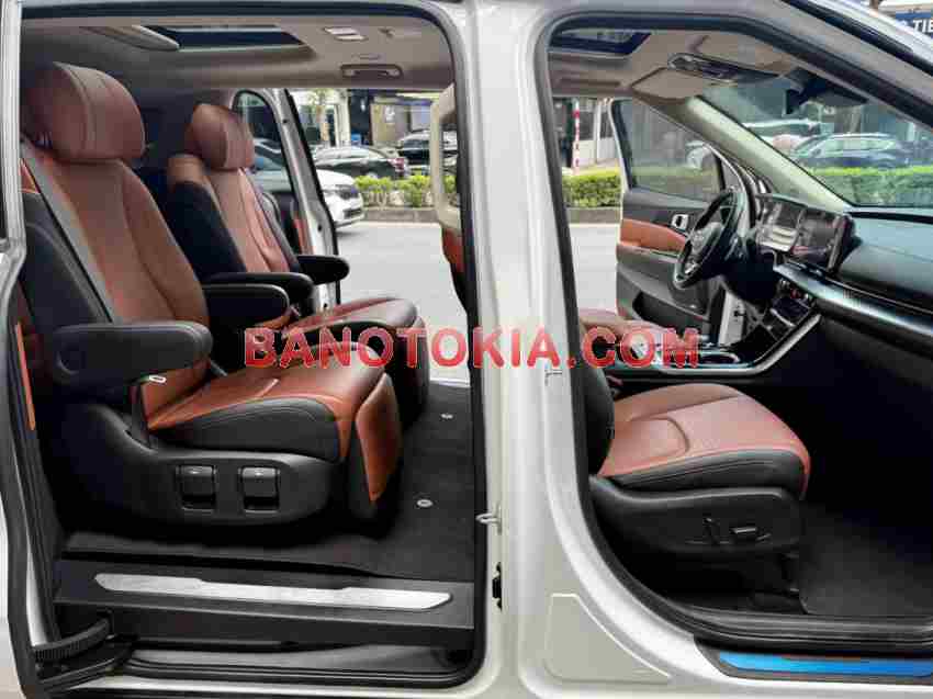 Cần bán Kia Carnival Signature 2.2D đời 2022