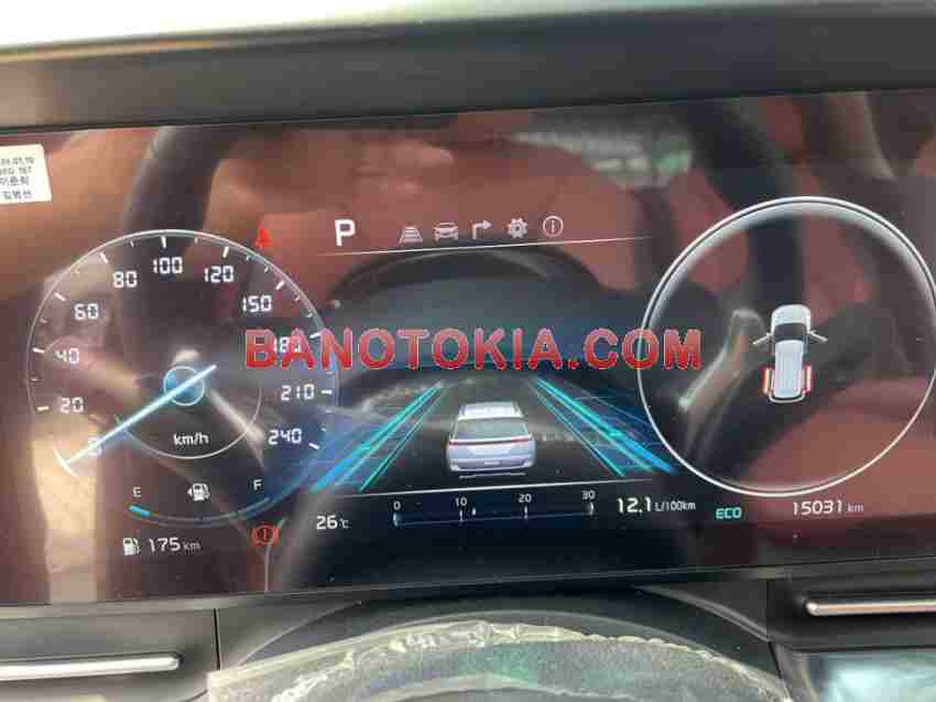 Cần bán xe Kia Carnival Signature 2.2D sx 2024