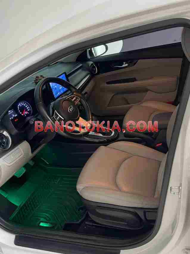 Kia Cerato 1.6 AT Deluxe năm 2020 cần bán