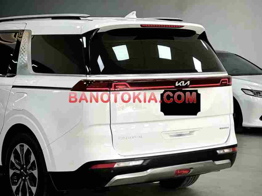 Cần bán xe Kia Carnival Signature 3.5G 2022 Số tự động màu Trắng