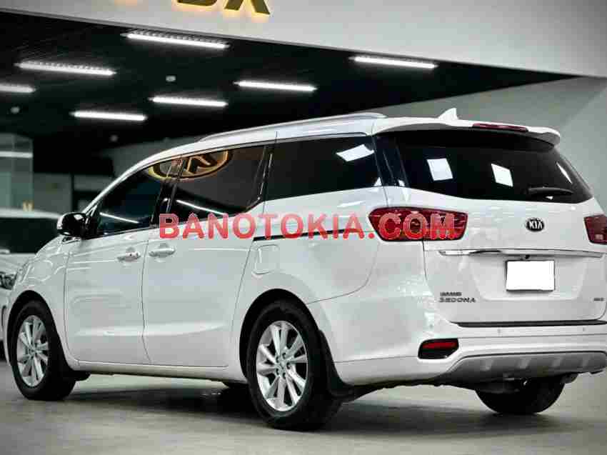 Kia Sedona 2021 Van Minivan màu Trắng Kia Sedona 2021 Van Minivan màu Trắng