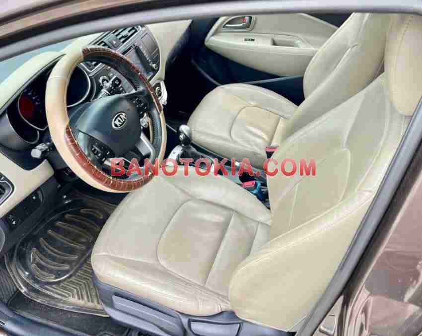 Cần bán gấp Kia Rio 1.4 AT năm 2015 giá cực tốt Cần bán gấp Kia Rio 1.4 AT năm 2015 giá cực tốt