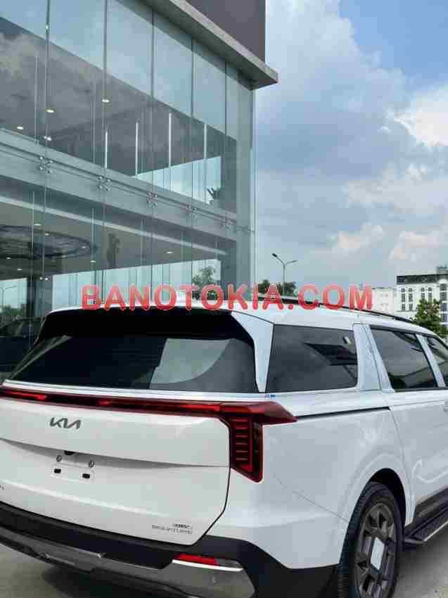 Kia Carnival Signature 1.6 Turbo HEV 7S Xe hybrid model 2025 Kia Carnival Signature 1.6 Turbo HEV 7S Xe hybrid model 2025