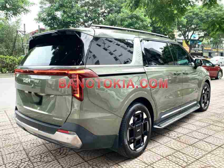 Kia Carnival Premium 2.2D 7S năm 2024 cần bán