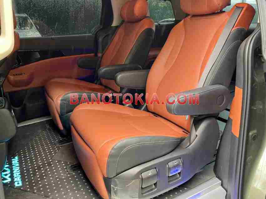 Cần bán Kia Carnival Premium 2.2D 7S 2024 - Số tự động