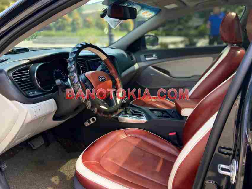 Cần bán Kia Optima 2.0 AT Máy xăng 2012 màu Đen