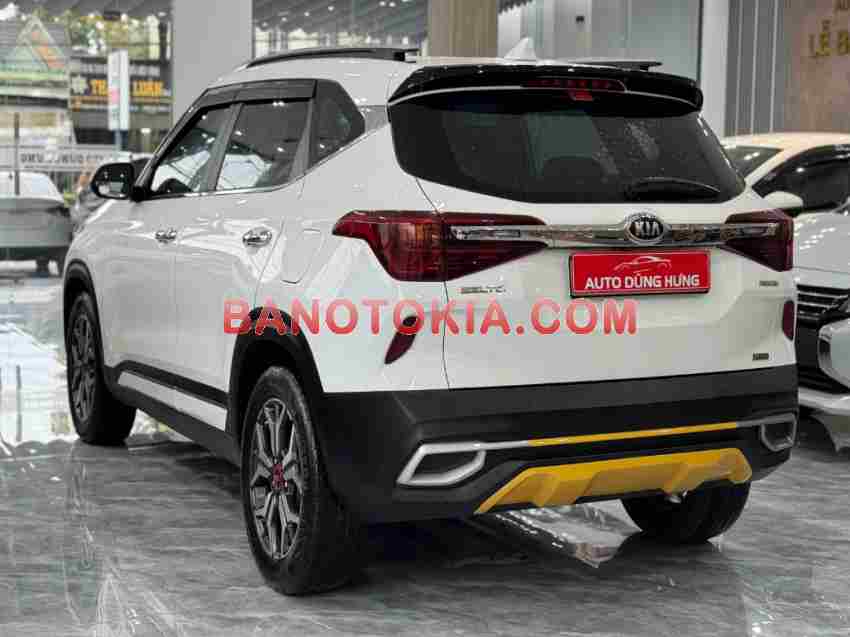 Cần bán gấp xe Kia Seltos Premium 1.4 AT 2021 màu Trắng
