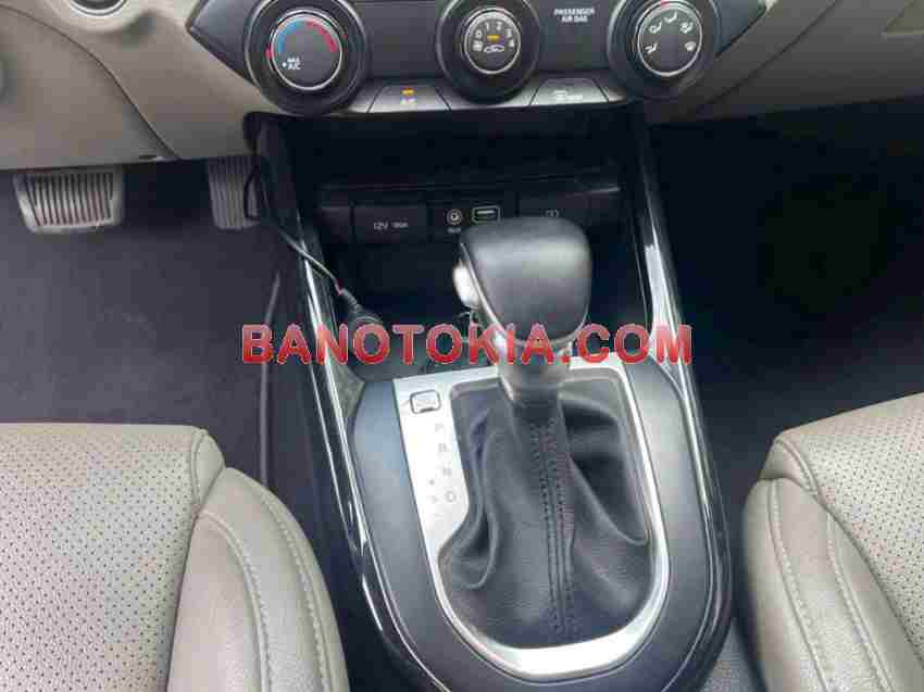 Cần bán xe Kia Cerato 1.6 AT Deluxe 2019, xe đẹp