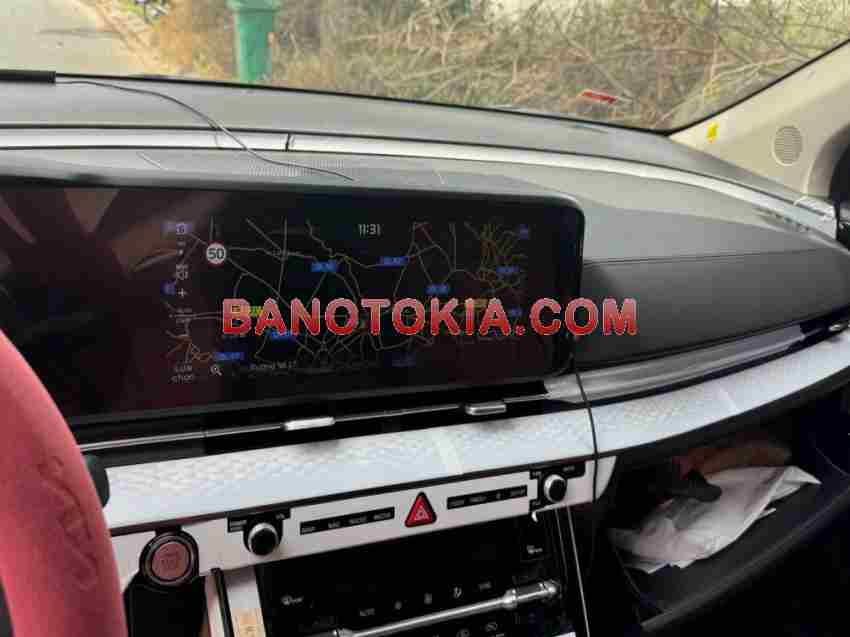 Cần bán gấp Kia Carnival Signature 2.2D đời 2024, màu Đỏ