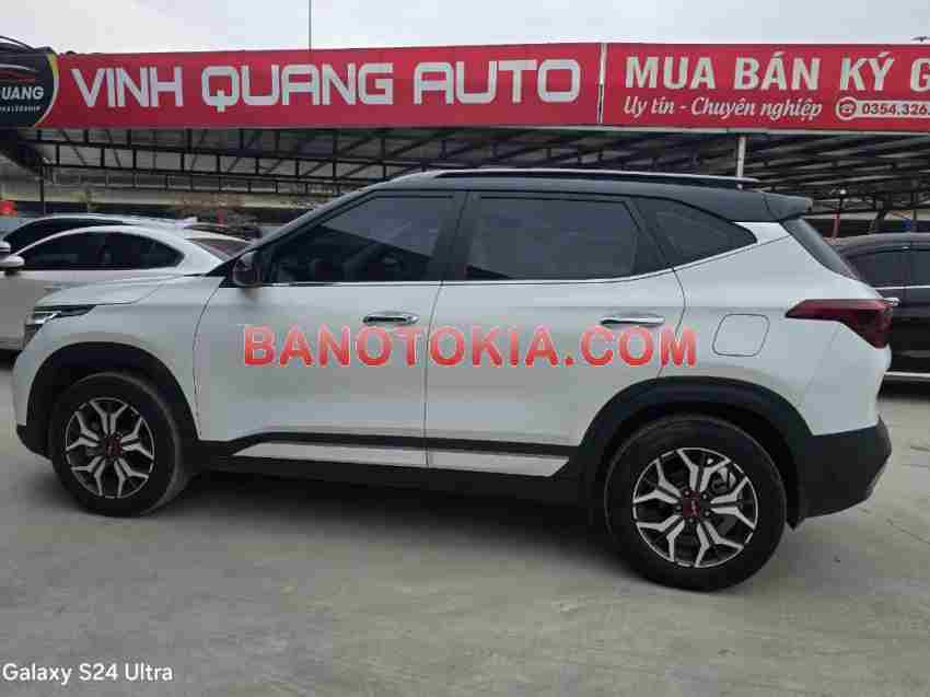 Cần bán gấp Kia Seltos Luxury 1.4 AT năm 2022 giá cực tốt