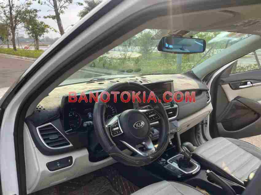 Cần bán xe Kia Seltos Premium 1.4 AT đời 2021