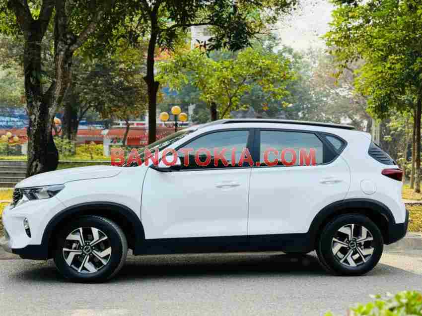 Cần bán gấp xe Kia Sonet Deluxe 1.5 AT năm 2023, màu Trắng, Số tự động