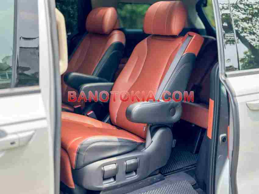 Kia Carnival 2022 Van Minivan màu Xám