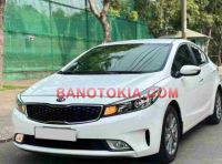 Cần bán gấp Kia Cerato 1.6 MT năm 2017 giá cực tốt
