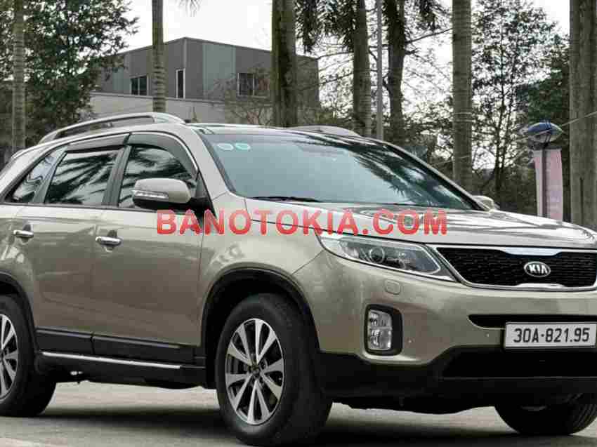 Cần bán Kia Sorento GATH Máy xăng 2015 màu Vàng