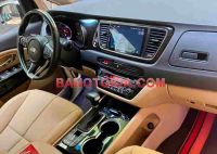 Cần bán gấp Kia Sedona 2.2 DAT Luxury 2021 - Xe đẹp - Giá tốt
