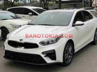 Cần bán gấp Kia Cerato 1.6 AT Luxury đời 2020, màu Trắng