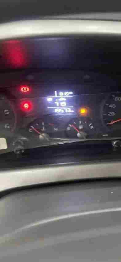 Cần bán gấp xe Kia Frontier K250 Thùng Kín 2022 màu Trắng