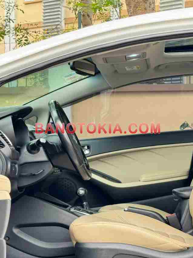 Cần bán gấp Kia Cerato 2.0 AT năm 2018 giá cực tốt